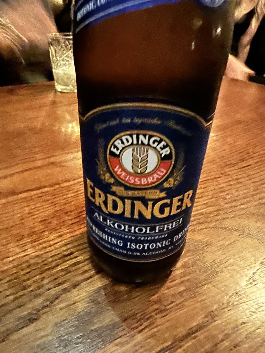 thereadingpara's tweet photo. Day 2 of #JulesLeave - family, food, alcohol free beer & The Shambles! ππ» https://t.co/4eu5pW8QGh