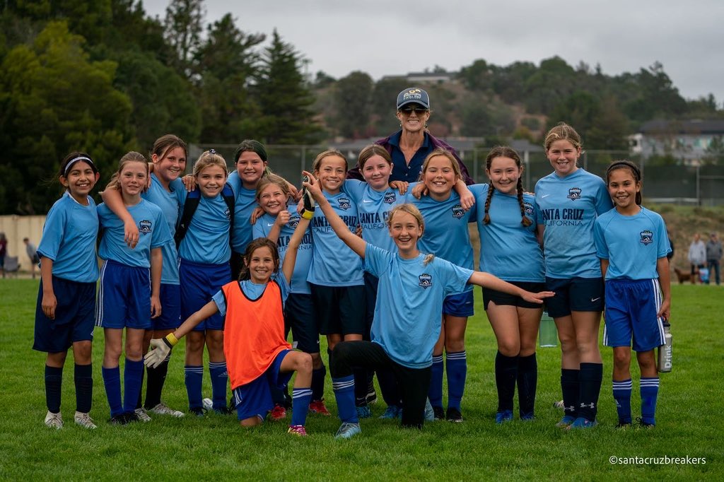 santacruzutdfc's tweet photo. π FT: Santa Cruz Breakers 6 - 1 @SCCitySoccer (2012G)
#santacruzbreakers #norcalpremier #npl #soccer #youthsoccer #aptostide #girlssoccer #santacruz #santacruzcounty #soccergame #soccerderby #win https://t.co/IsPQxGvZ10