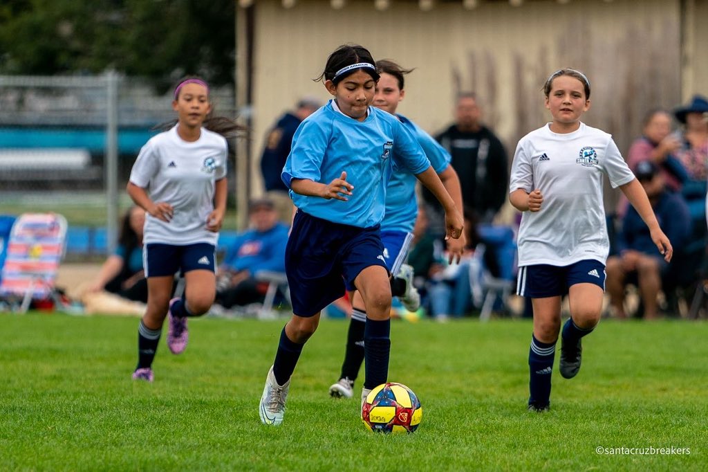 santacruzutdfc's tweet photo. π FT: Santa Cruz Breakers 6 - 1 @SCCitySoccer (2012G)
#santacruzbreakers #norcalpremier #npl #soccer #youthsoccer #aptostide #girlssoccer #santacruz #santacruzcounty #soccergame #soccerderby #win https://t.co/IsPQxGvZ10
