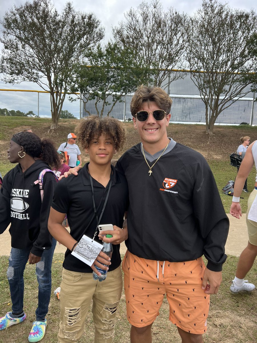 🐶 Pound 4 life <a href="/Handz_Team1/">Kaevon “K5” Washington</a> <a href="/GarrickSchwartz/">GarrickSchwartz</a> <a href="/FPCHSFootball/">FPC Football</a> <a href="/FleetFB/">Erskine Football</a>