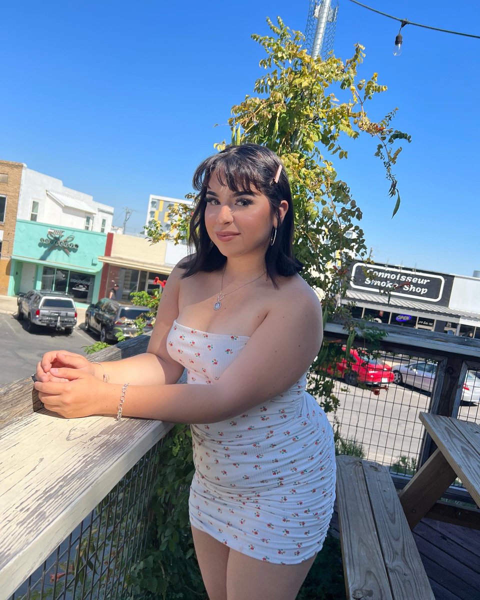 Hi