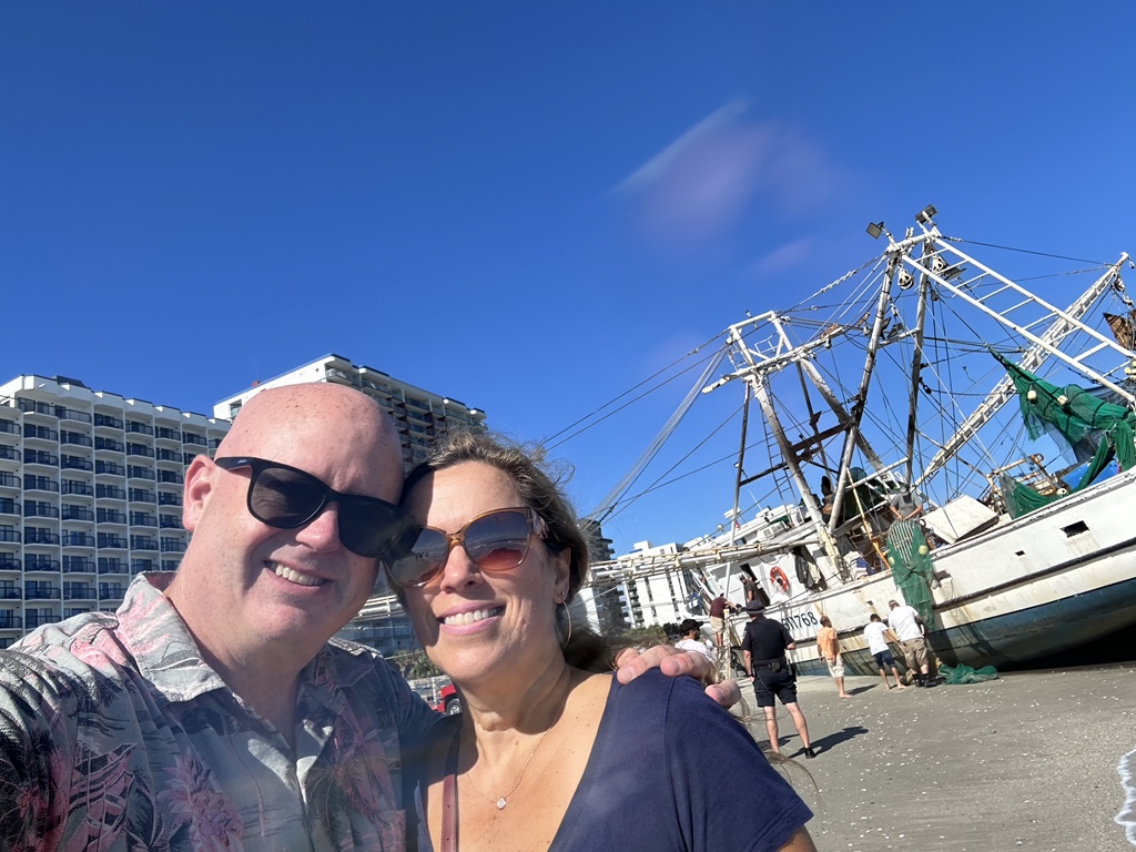 otimemore's tweet photo. #myrtlebeachshrimpboat https://t.co/pISRX5wGuP
