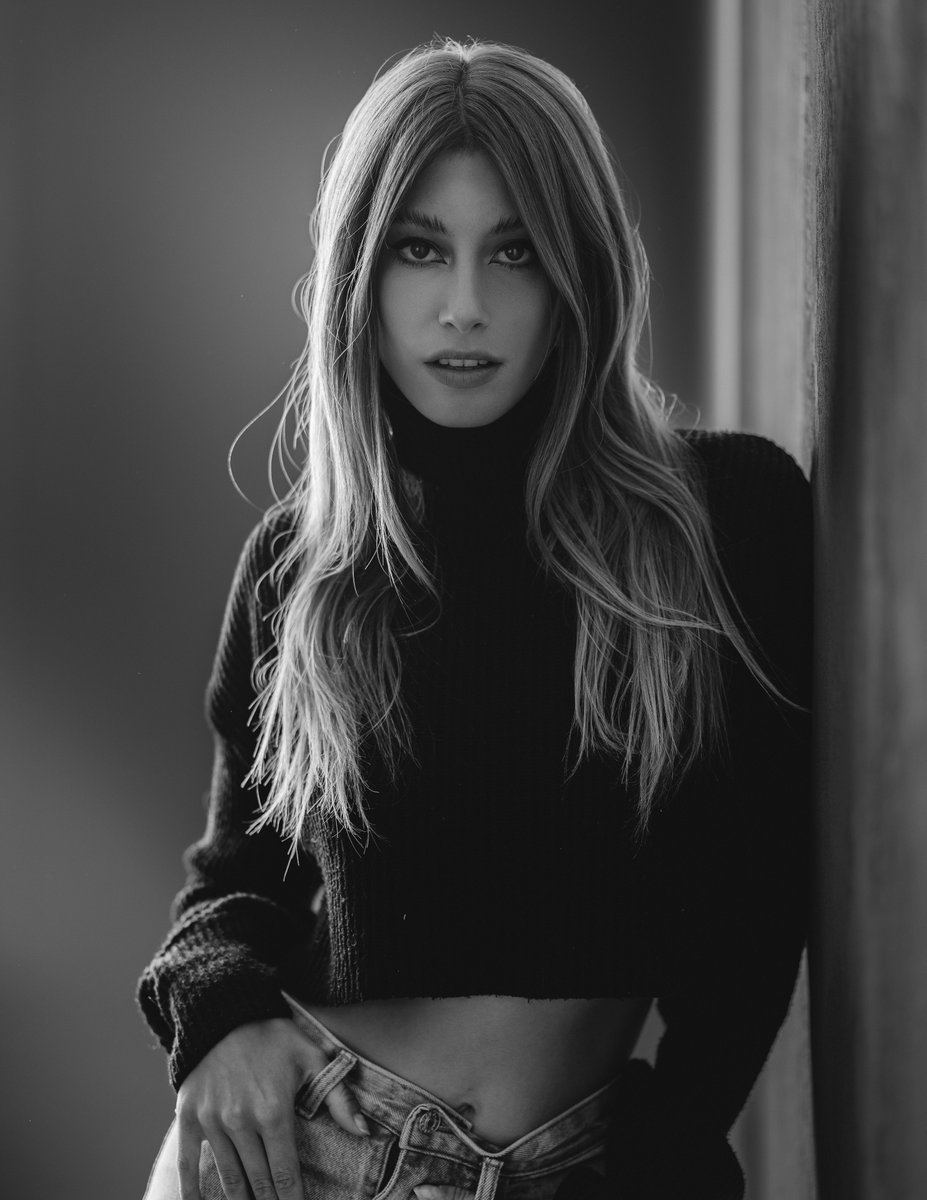DMBridge1's tweet photo. Giving Twitter another Go  :)
---------------------
Evie from June 
---------------------
📸 @SonyAlpha  #A7Riii &amp; #FE85/1.8
⚙️ 1/160 ꜰ2.8 ɪꜱᴏ100
💡Single @broncolor Siros 800s
--------------------- https://t.co/Q3XTUIcvub