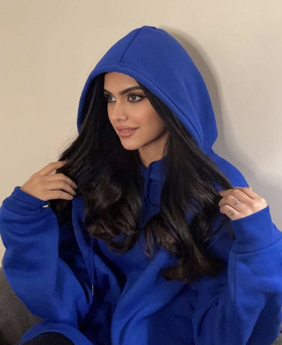 gorgeous4ew's tweet photo. الحسناء حنين الزهراني 💙 https://t.co/N7xZyKisVy