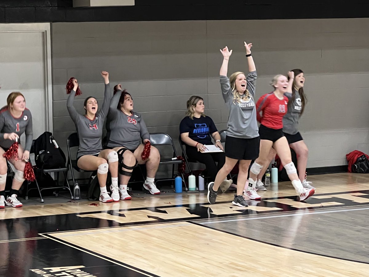RiverviewSN's tweet photo. Ohatchee is going to County volleyball finals after sweeping Wellborn 3-0 https://t.co/8L4J2o5nis