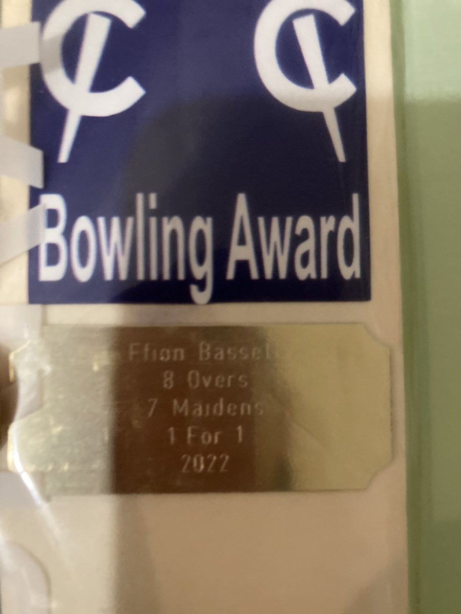 laurab81's tweet photo. Ffion was presented with 3 awards at Malpas Cricket Club Presentation Evening - U15s player of the year, Ladies Team Player of the year and a bowling award for her outstanding performance in a men’s 3rds team match! Very proud of her achievements! @NewportH  @NewporthighPE1 https://t.co/HQHBgDIzoP