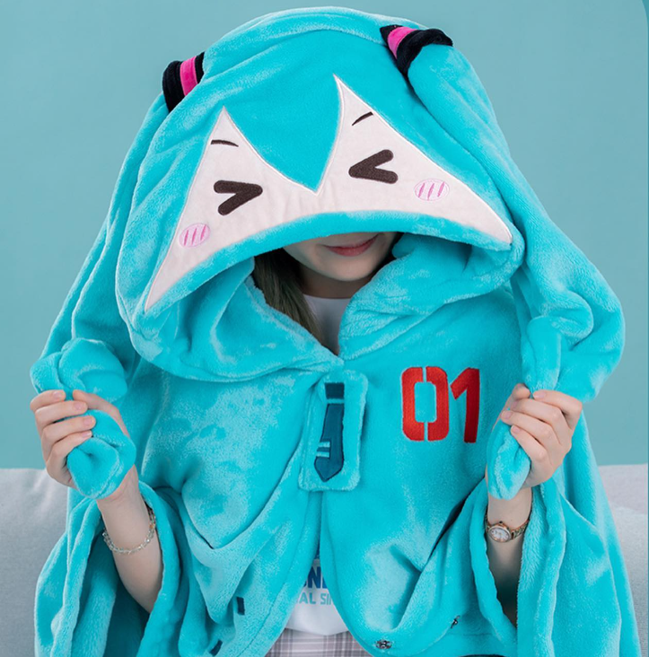 mikugerms's tweet photo. *Official Chinese Merch*

Hatsune Miku - Moeyu Hooded Blanket / Small Pillow

Pre-order:

*Recommended* Otaku Rowlet: https://t.co/p5sLJfKklS

Taobao *You will need a chinese proxy*: https://t.co/nh9b23xBHX https://t.co/DDeEukQEXt