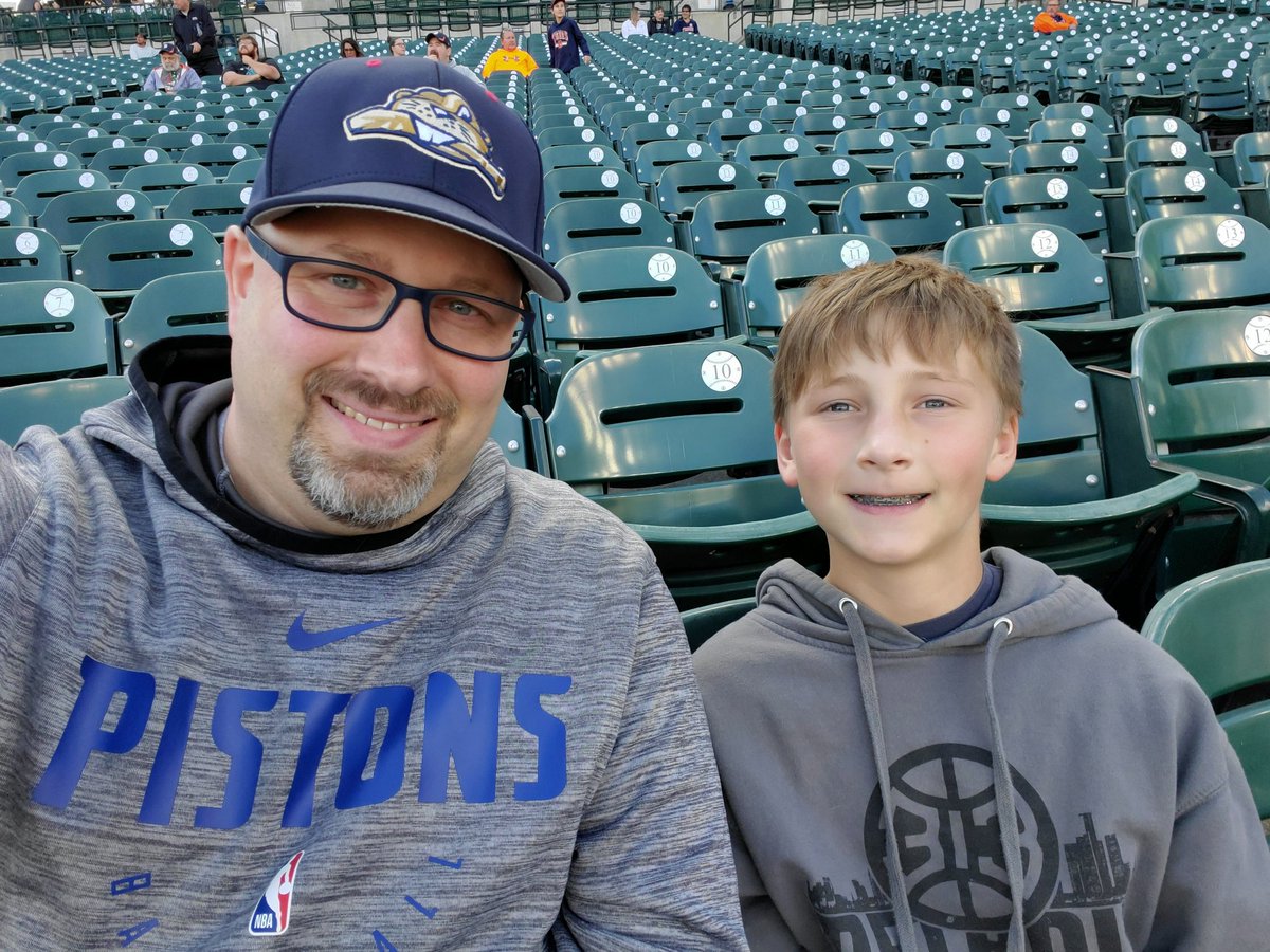 P1STONS_FAN's tweet photo. Let's go @tigers!  #DetroitRoots #FanAppreciationWeekend https://t.co/VWHuW8Mh50