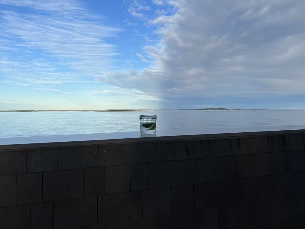 neddonovan's tweet photo. Enjoying a weekend on #BaileyIsland to get away for a couple days. #GinAndTonic, #Grilling, #BoardGames, and an all day NFL marathon tomorrow.
Honestly a fantastic weekend and plan. https://t.co/fNq0KfsHXu