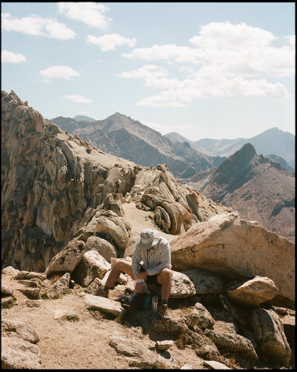 mehatsukhi's tweet photo. backpacking in california, shot on film 🎞️ https://t.co/oCjyx8Bddc