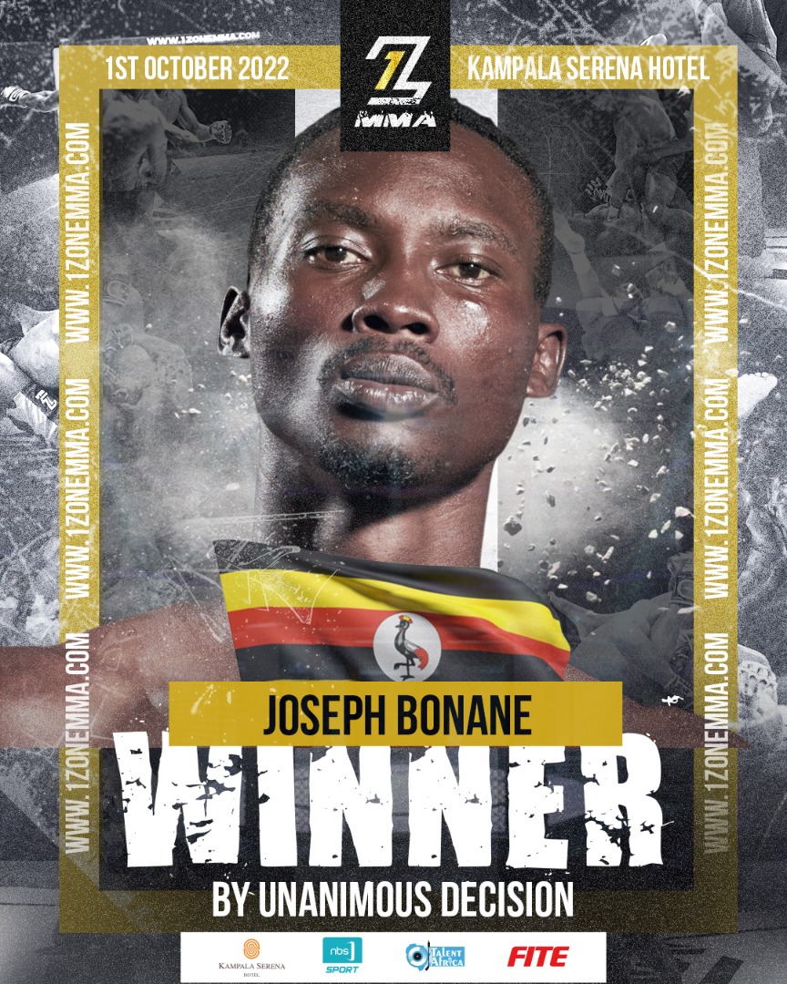 1zonemma11's tweet photo. Closing in with 3 rounds of nonstop action against Awal &amp; a sweet finish with some ultra paced punching, clinches, kicking and ground &amp; pound situations from Uganda’s Joseph Bonane aka Busungu! - A win worked hard for! 

Uganda Proud Again..

#SlayOrBeSlayed
#MMAUganda
#1ZoneMMA https://t.co/S8Sdunw9sO