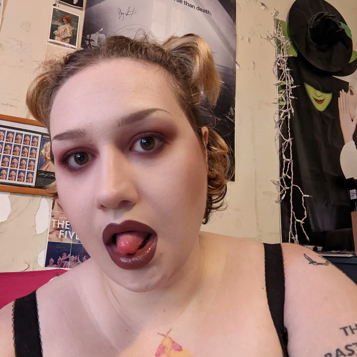 winterbbrowan's tweet photo. happy vampire month https://t.co/YR8XBKBOk2