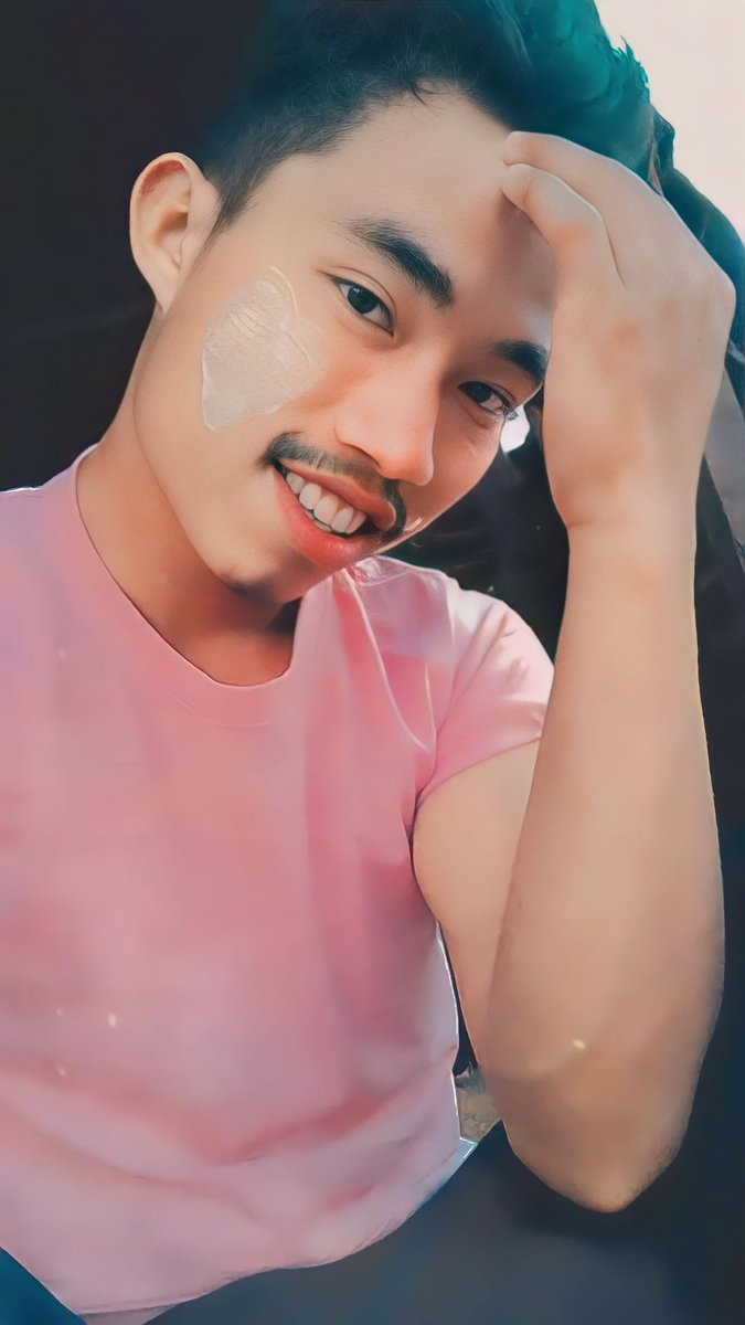 KO MYAT tweet media