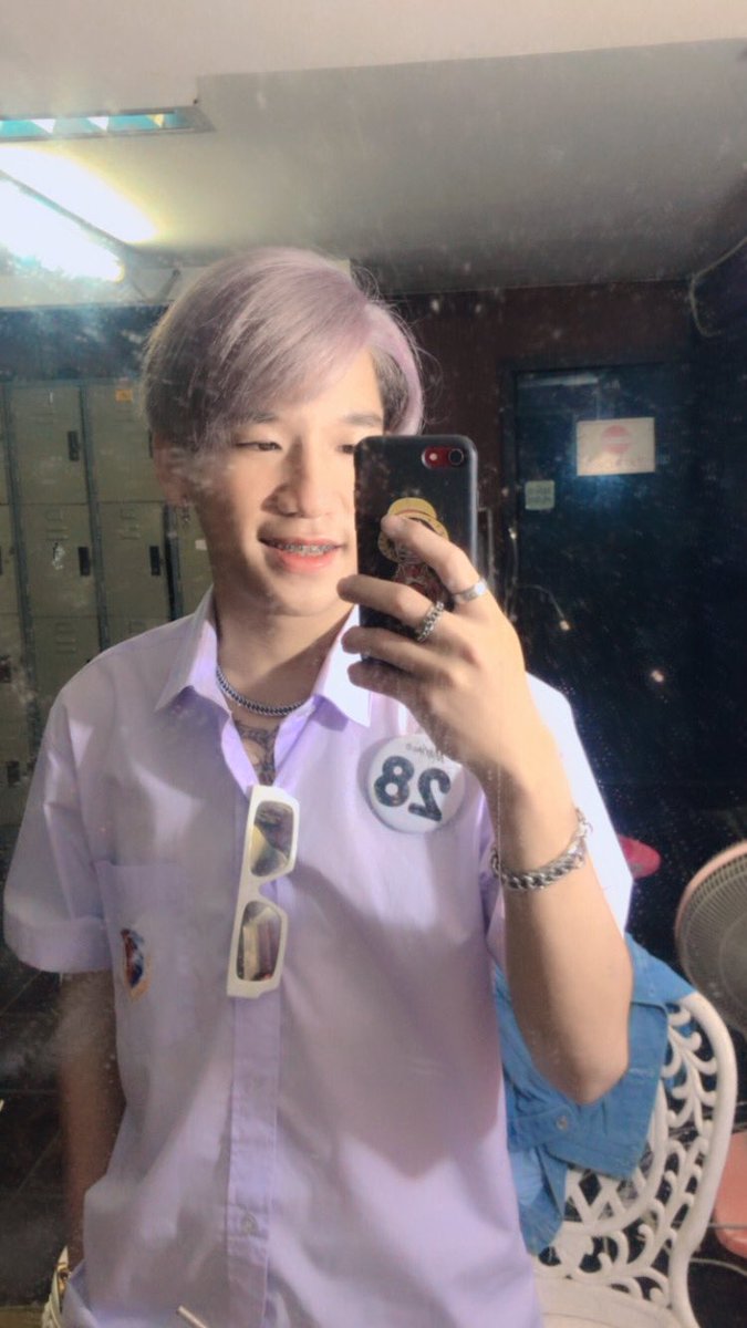 Name_J2001's tweet photo. การเงินปัญหา ใส่ชุดนักเรียนไปหาได้มุ้ยย🤭💦#FWBเชียงใหม่ #งานเอนเตอร์เทน #รับงานเชียงใหม่ https://t.co/ley0YYwuCz