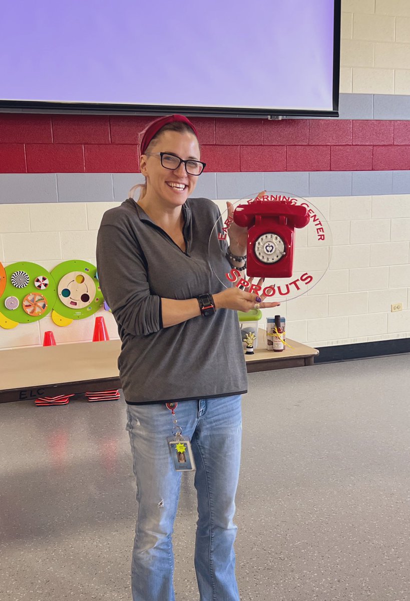 MrsClarkELC's tweet photo. Congratulations to our very own Super Sprout @elc_rachel for earning our #PeakMoments award! Ms. Rachel is always finding creative ways to bring special memories to her Sprouts and teammates! #WeAreELC #weare54 @CarrieAzab 🌱 ☀️ https://t.co/RzWGWTgx2X