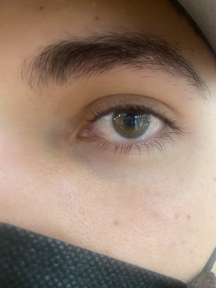 Jessolivoo's tweet photo. Ok! Pero qué onda con el güerito y los ojazos que se carga 🥰🥰🥰🥰 ah y la piel perfecta 😍😍😍 https://t.co/N1JIFufmzZ