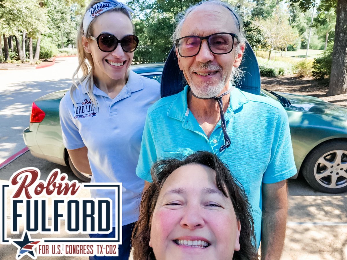 RobinFulfordTX's tweet photo. Robert was my blockwalking buddy today in Humble! @CIAHTX had a crowd of volunteers along with @HumbleAreaDems!
I follow my canvassing by connecting voters to @blueactiondems and the #2MillionTexans program!
Teamwork makes the dream work, y’all!
#DistrictDos #GOTV https://t.co/dqCEZX4Vvd