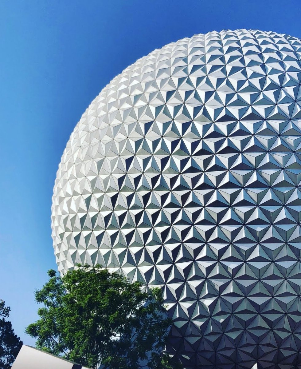 Happy 40th birthday, #EPCOT! There are not enough words to express how much I adore you. See you in 100 days. 😘