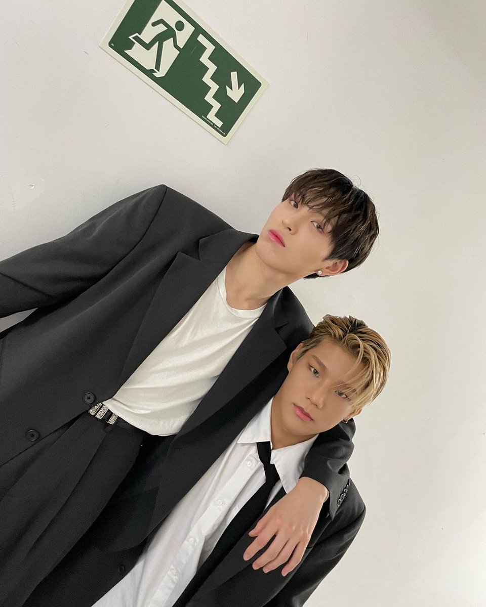 DKB UPDATE 🍂 Autumn tweet media