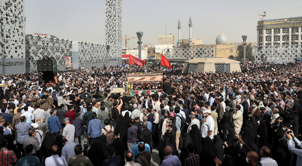AJEnglish's tweet photo. 19 people were killed in a southeastern city in Iran during an attack by armed separatists on a police station https://t.co/je85npRz6O https://t.co/iXqViIYgOx