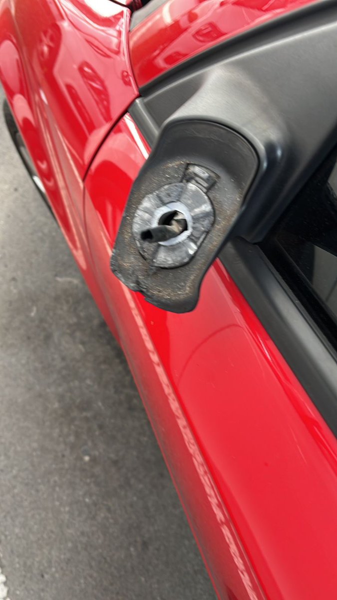 mosquares1's tweet photo. @capetownint  Really disappointed with your ‘safe and secure ' long term parking . Both my wife’s  side mirror housings were stolen from her car whilst in your facility and 29k later the only explanation you can offer is that you don’t have cover for this ! Really? https://t.co/FPpUCxK2n4