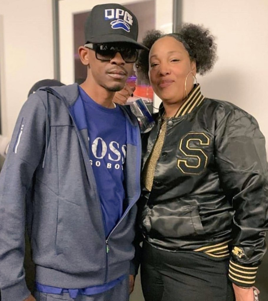 checktherhyme1_'s tweet photo. Kurupt x Lady of Rage https://t.co/HGqMoINHv0