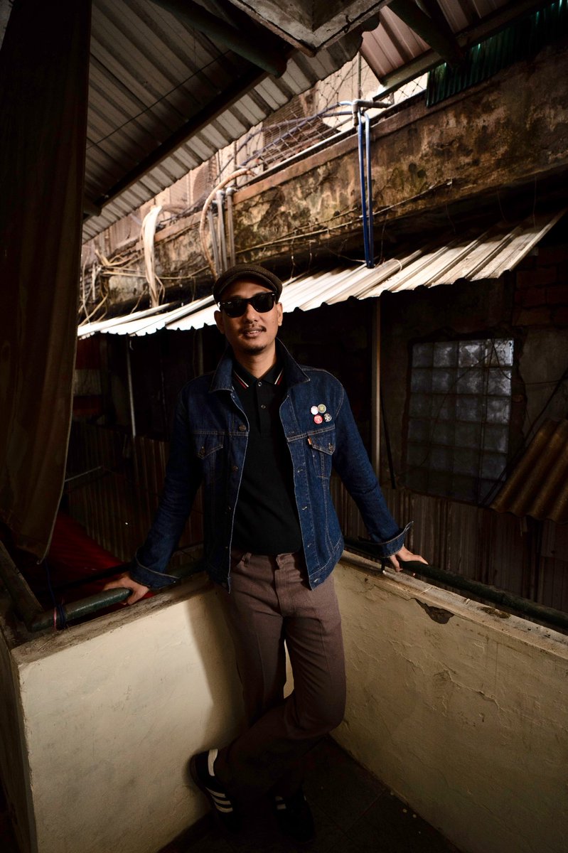 Manusia paling tak pernah di tolak wanita 🤣
Tua pun wajib keren !