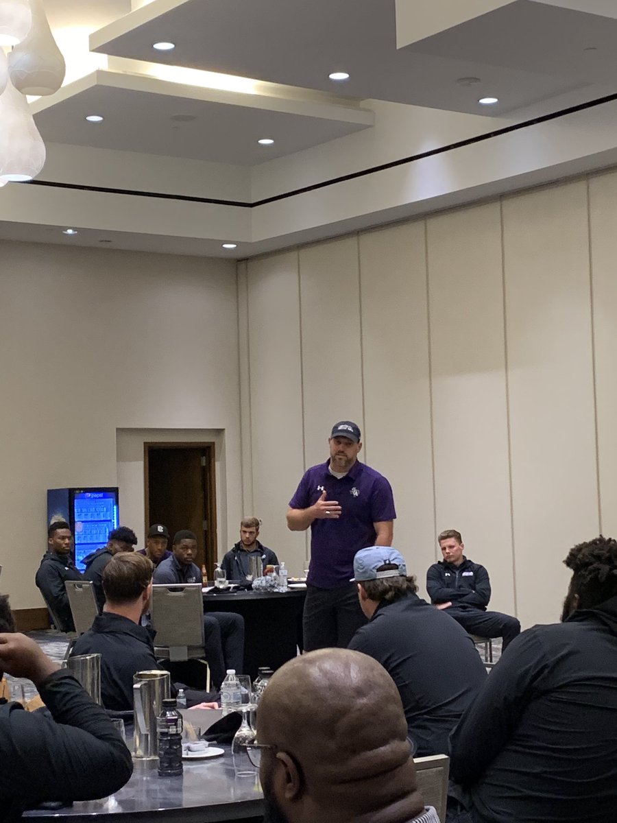 CoachCarthel's tweet photo. Appreciate @SFA_Football great and all-time sack leader, @TimKnicky, delivering a resounding pregame speech to the Lumberjacks today! The 🔥 still burns HOT in that Lumberjack Legend…👀#AxeTheKats
#AxeEm #RaiseTheAxe🪓 https://t.co/VzG2RR0K5w