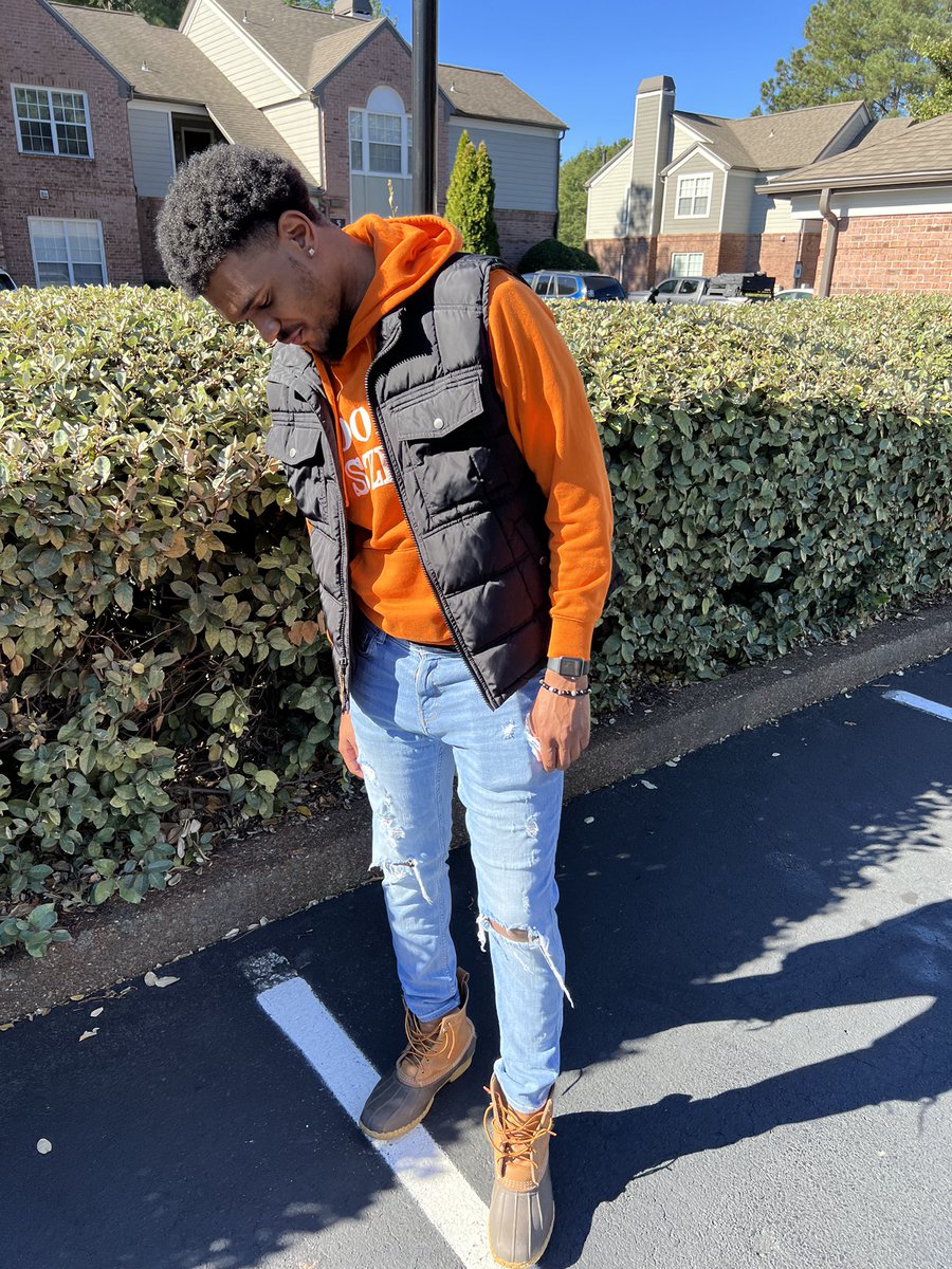 JiggyBadmon's tweet image. If you think that you the only Ten I see , I guess yeen never been to MEMPHIS 🤣🤷🏾‍♂️