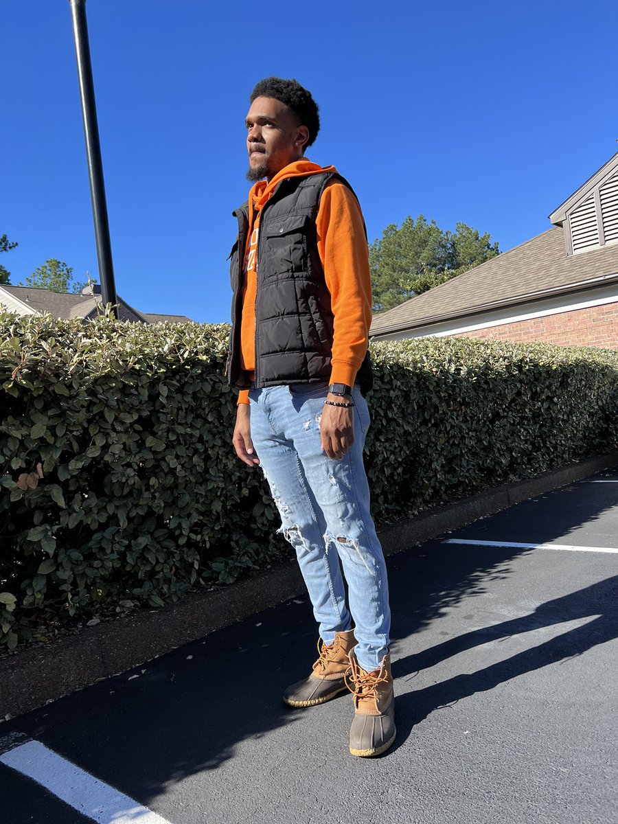 JiggyBadmon's tweet image. If you think that you the only Ten I see , I guess yeen never been to MEMPHIS 🤣🤷🏾‍♂️