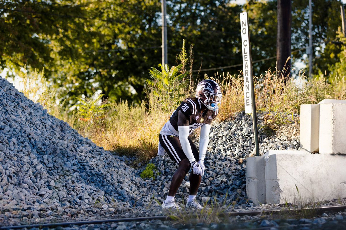 XS__marketing's tweet photo. Week Five Fit ๐ค๐ค
Game Day | 6 PM (EST) | @WMU_Football
#WeJustDifferent
#NoClearance
#LetsRide https://t.co/twnpo4bnen
