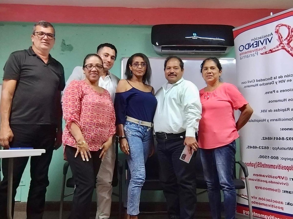 Asociación Viviendo Positivamente tweet media