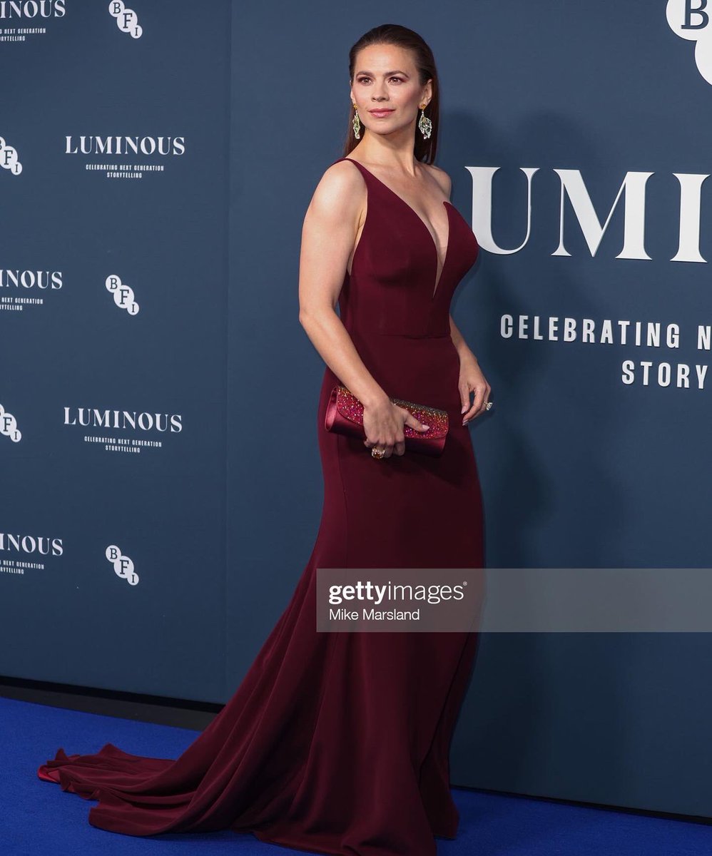 dear_atwell's tweet photo. Hayley Atwell para o BFI London Film Festival Luminous Gala em 29/09/2022 ❤️ https://t.co/HfxODdjVNH