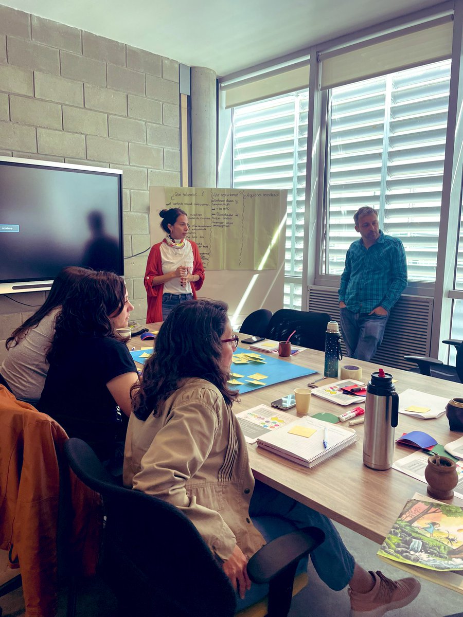 Hoy en la <a href="/etrrar/">Escuela Técnica Roberto Rocca</a> nos dimos el lujo de reflexionar en formato #Comunidadesdeaprendizaje con <a href="/lila_pinto/">Lila</a>. Inspiración, diseño y colaboración. ¡Gracias, Lila!