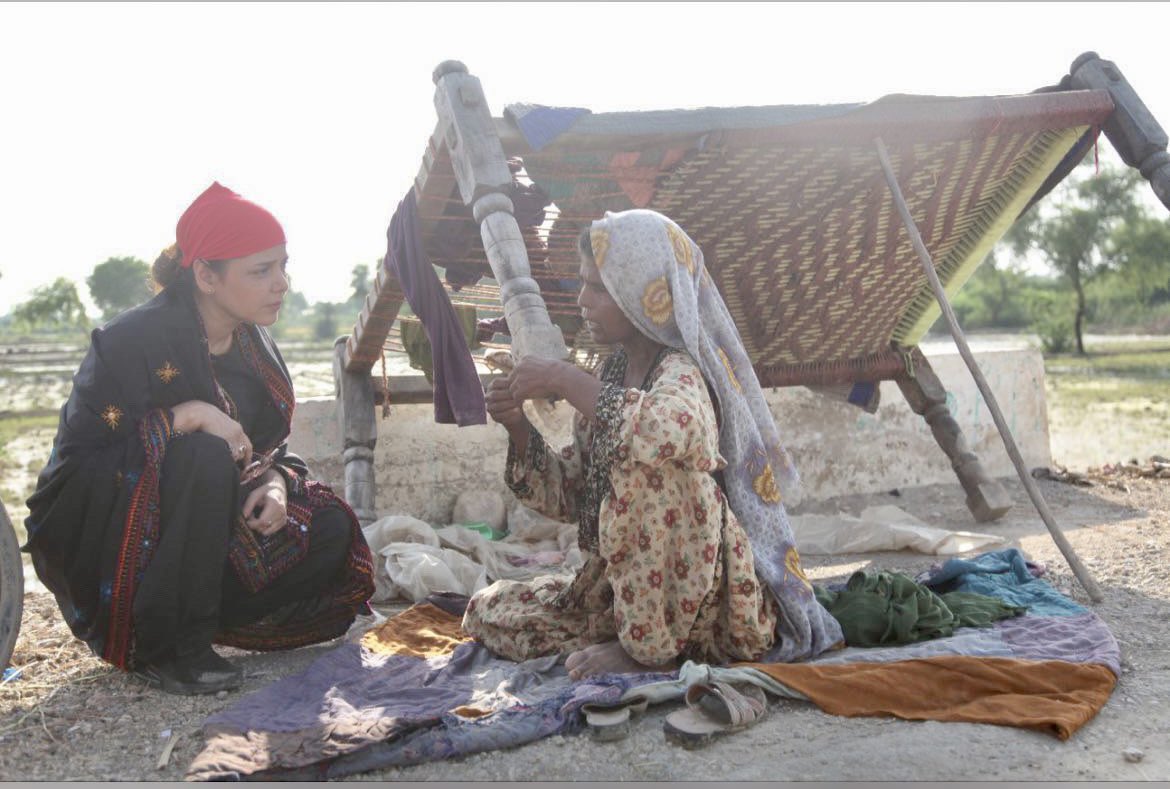 Hadiqa_Kiani's tweet photo. Sadly, we are not even at 10% of the way to completing our goal of 200 homes. Each home costs $1,060 USD. Please keep sharing, please keep donating if can. I am unable to do this on my own. I need your help, these innocent people need your help. 

https://t.co/fkqwfSPHlp https://t.co/SqXbro2nf3