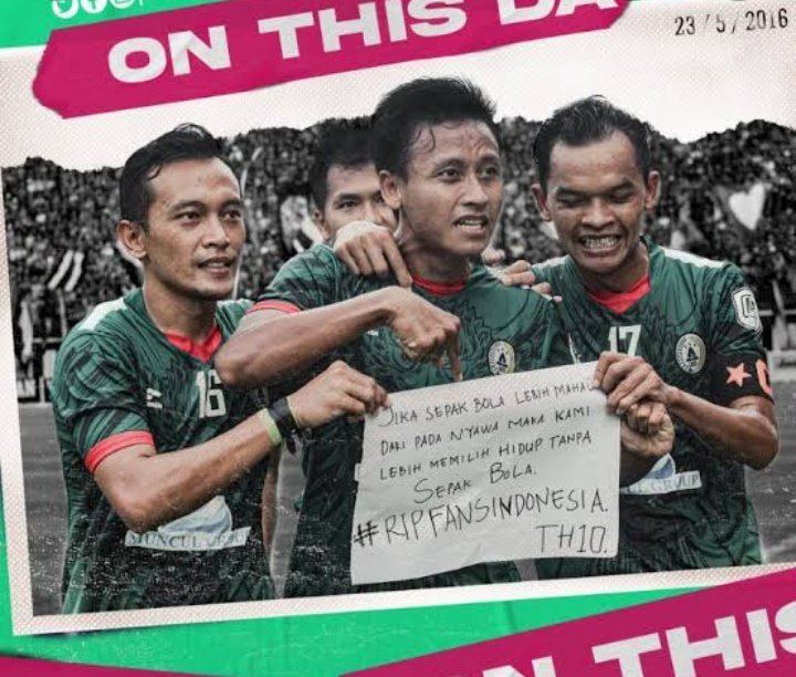 Kewerans_Crew's tweet photo. " Jika Sepak Bola Lebih Mahal dari Nyawa, maka kami lebih memilih Hidup Tanpa Sepak Bola "  @ndok_10
#RIPfansArema
#Kanjuruhan https://t.co/8nc89ZGAqh