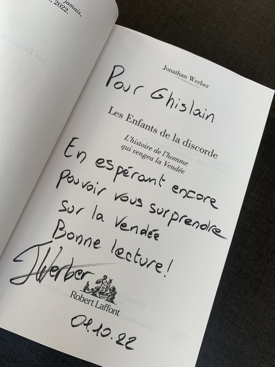 De très belles rencontres aujourd’hui au Salon #FaitesLire au Mans, avec les #LesEditionsLaReinette et son histoire des Plantagenet et avec <a href="/jonathan_werber/">Jonathan Werber</a> et « Les enfants de la discorde » sur fonds de Guerres de Vendée.