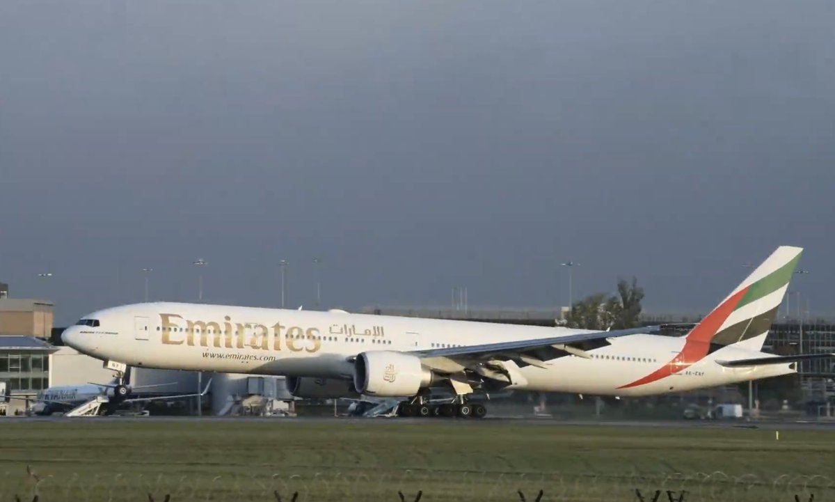 AvgeekMel's tweet photo. Congrats @ThinkPlanes on your first #aviation #livestream from @manairport this morning incl catching the post-covid return of the @emirates morning EK21 arrival 👏🏻😁✈️👍🏼 Catch the replay on YouTube on the link below ➡️ https://t.co/35CvpHGGyU #avgeek #aviation #thinkplanes https://t.co/EIvRqAsUiy