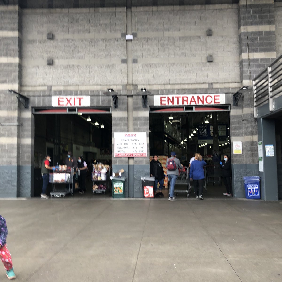 pushcartdriver's tweet image. behold! the cathedral of deals