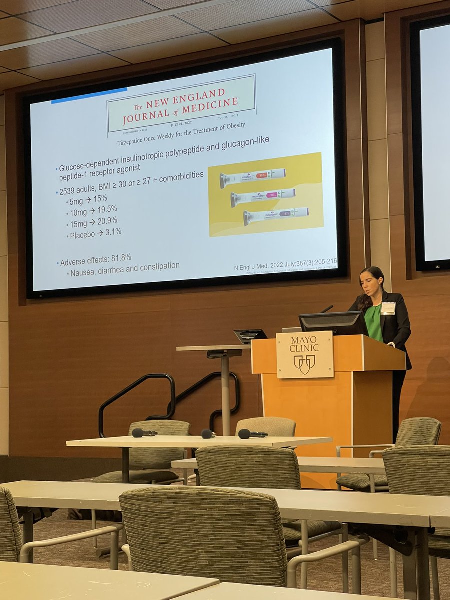 Jamie Bering, MD (@jamieberingmd) on Twitter photo 👏🏻👏🏻👏🏻 to <a href="/Blankmd22/">Blanca Lizaola-Mayo, MD, DABOM</a> who updated us on diagnosis and management of fatty liver disease!
⭐️Screen patients who have risk T2DM or >2 risk factors
⭐️Weight loss medications may be indicated
⭐️Lean NASH pts ➡️regular HCC screening even w/o cirrhosis 👏🏻👏🏻👏🏻 to <a href="/Blankmd22/">Blanca Lizaola-Mayo, MD, DABOM</a> who updated us on diagnosis and management of fatty liver disease!
⭐️Screen patients who have risk T2DM or >2 risk factors
⭐️Weight loss medications may be indicated
⭐️Lean NASH pts ➡️regular HCC screening even w/o cirrhosis