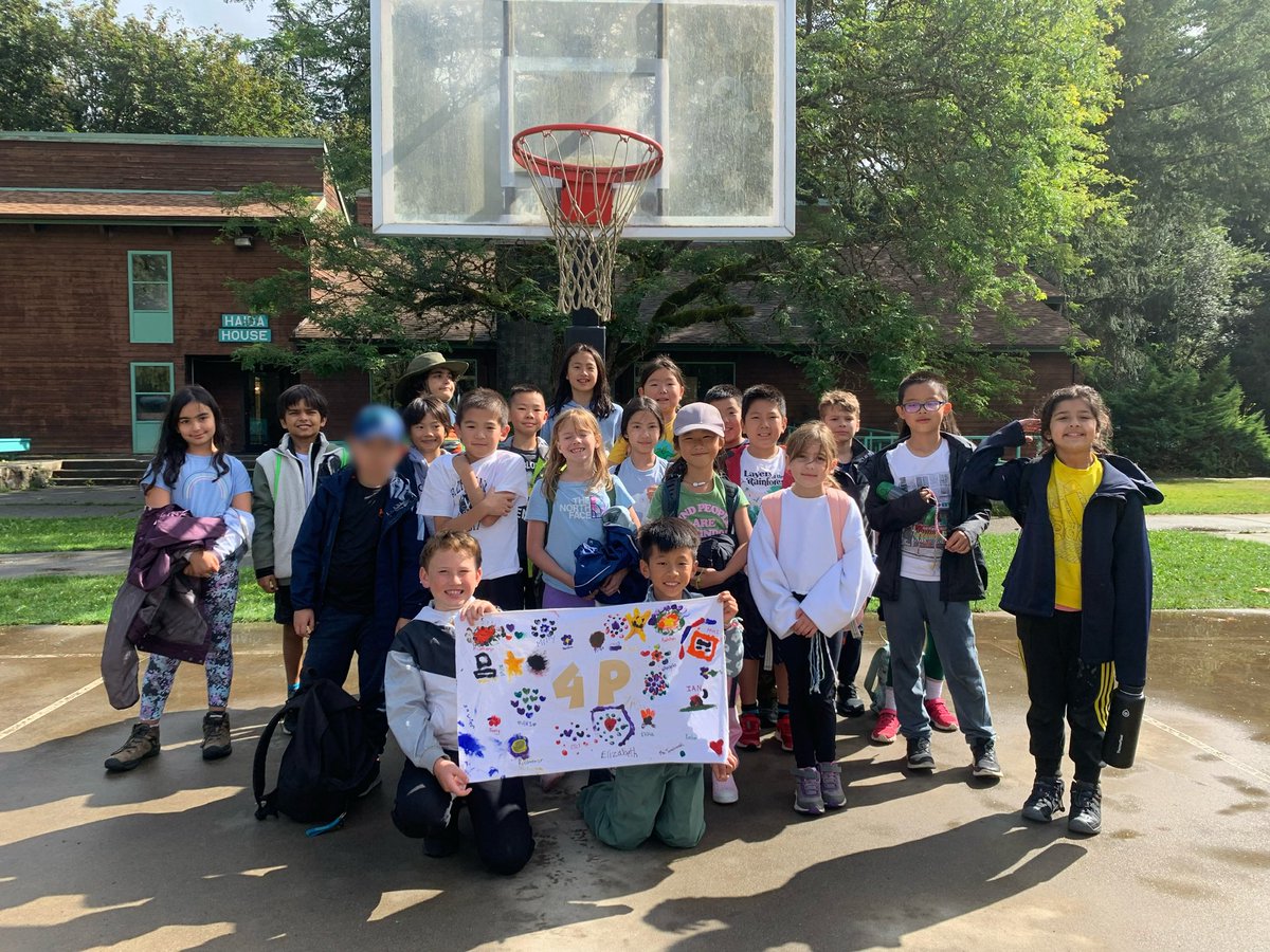 Megan Pakulak tweet media