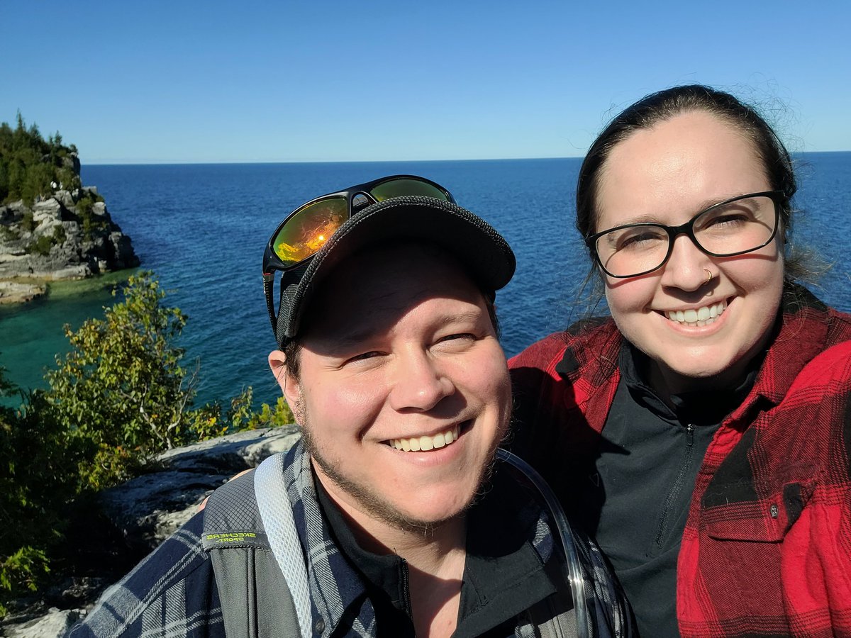 sfourn03's tweet photo. Spending the weekend #camping at Bruce Peninsula National Park. It has been beautiful weather and we did a 4 hour hike which KO'd the do. Also, we had some chunky raccoons visit our camp last night. @ParksCanada https://t.co/P6K2z9n45u