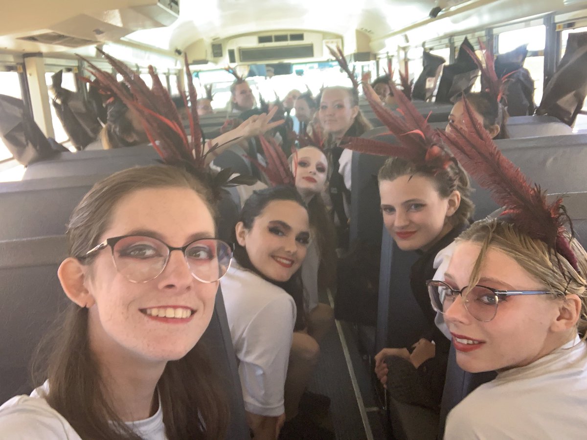 Deborah85000146's tweet photo. On way to competition! #LHSGuard #LHS #Bandcompetition https://t.co/T6VSoKd2LZ