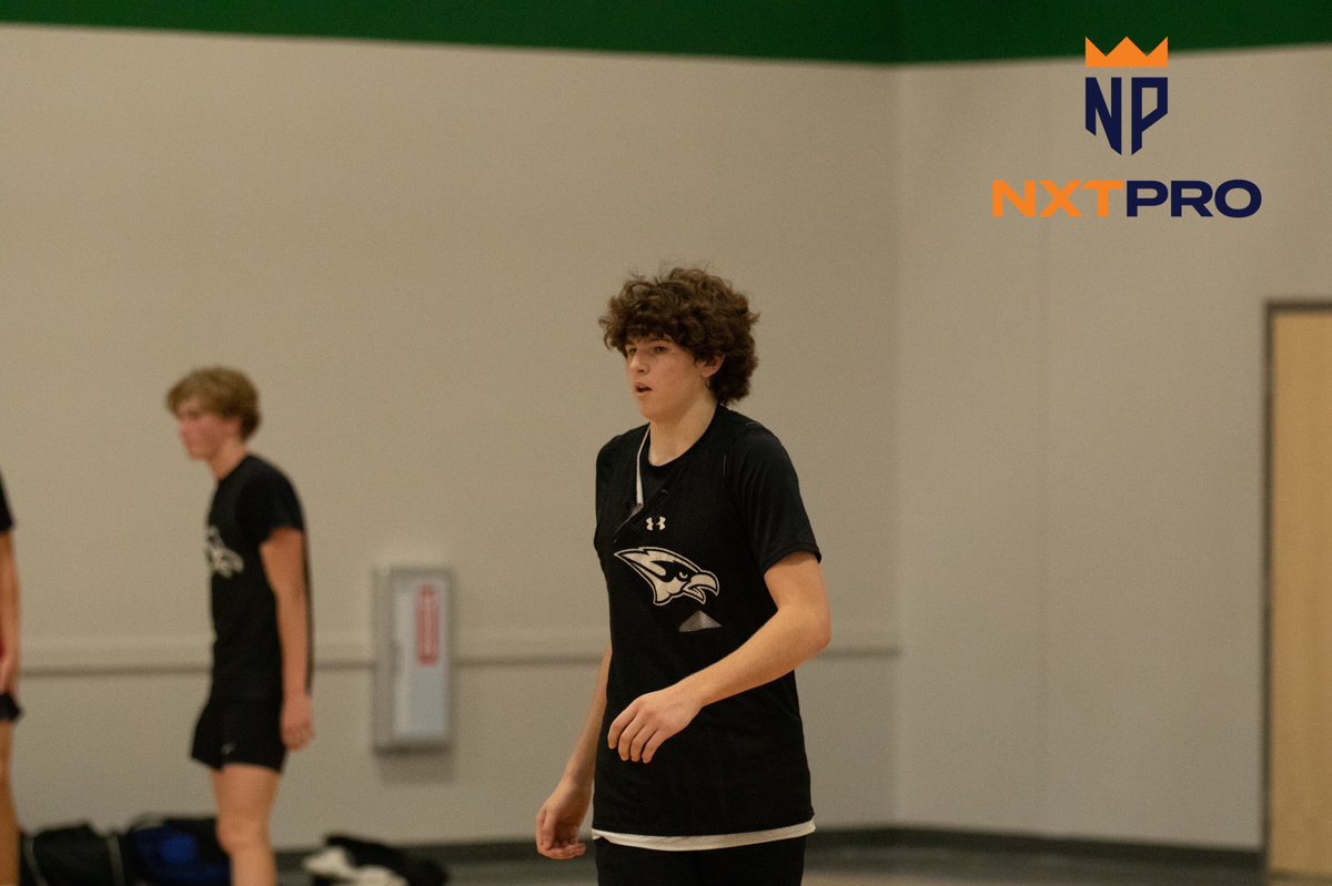 Omaha Skutt Catholic are the favorites for Class B this year. Defense covers the floor from the perimeter to the interior, while all players can shoot on the other end. @JJferrin04 and Jake Brack are the top duo within the class, and can score at will from three levels #NXTPRO