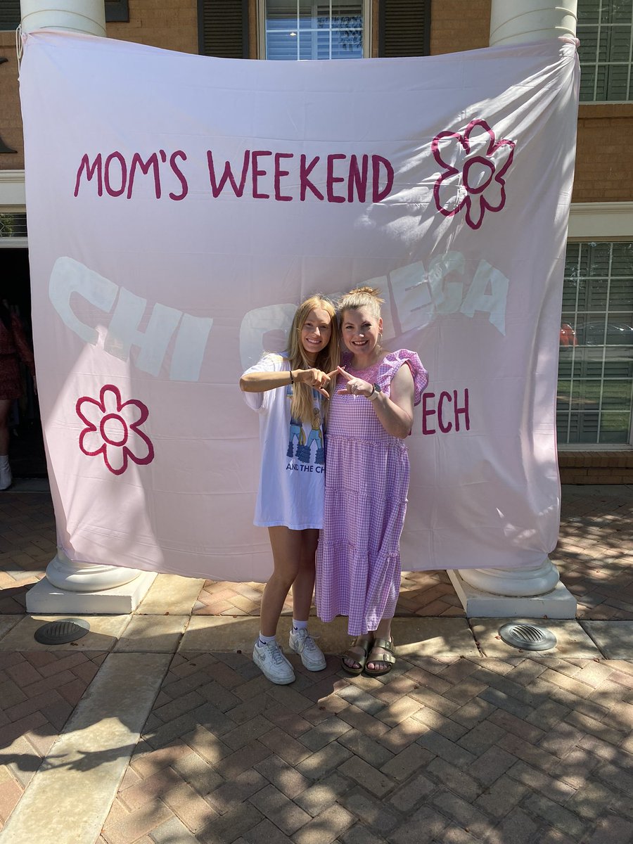 ESLKennedy's tweet photo. So happy to spend this weekend in beautiful Lubbock with my sweet girl! #goChiO ❤️💛🦉☠️ https://t.co/IHPPoCv9wc