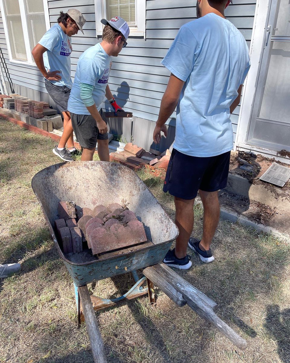 Sigma Chi tweet media