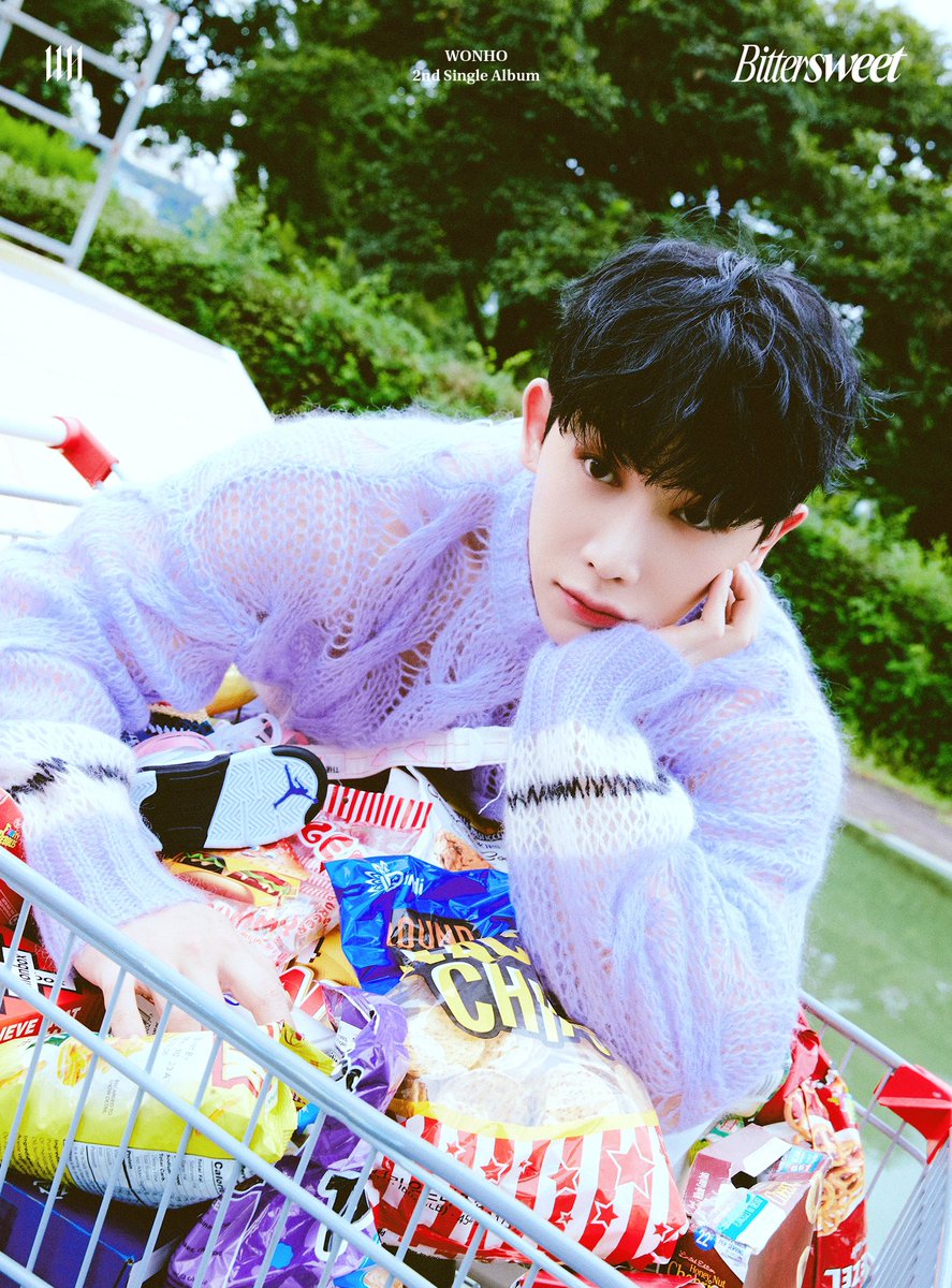 KpopperFanmulti's tweet photo. 📸 Divulgado fotos conceito 1 do 2nd SINGLE ALBUM
<Bittersweet> do #WONHO que será lançado dia 14 de outubro!
#WONHO_comeback
#WONHO_DontRegret
#WONHO_Bittersweet https://t.co/yzlNzSH4Fy