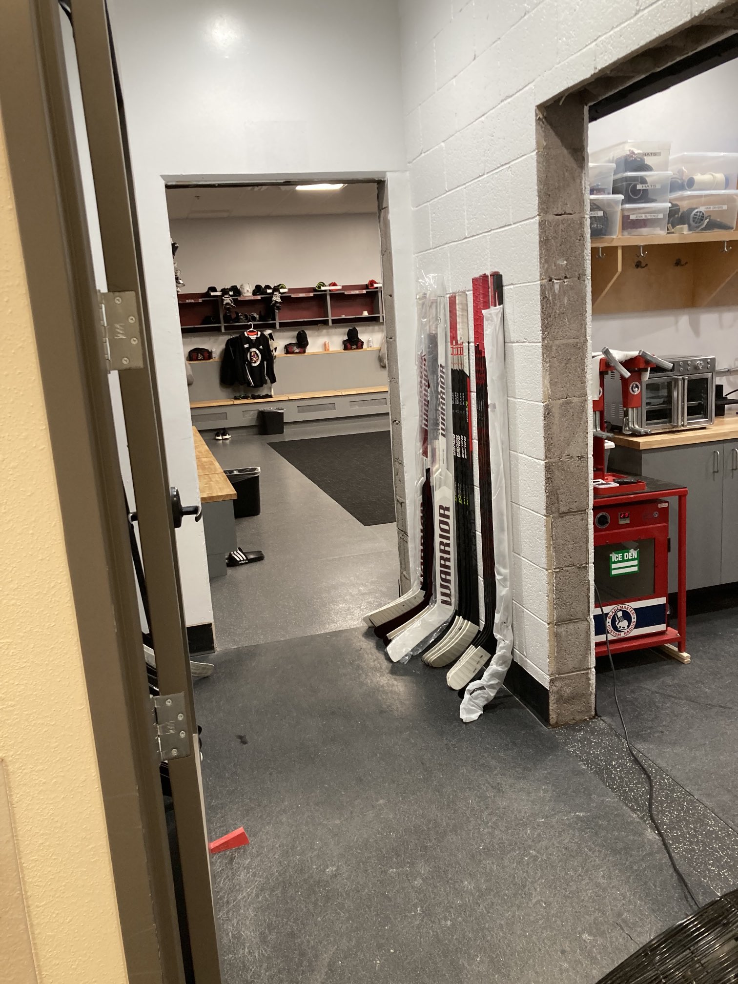 Not the country music singer Craig on Twitter "Looks like the