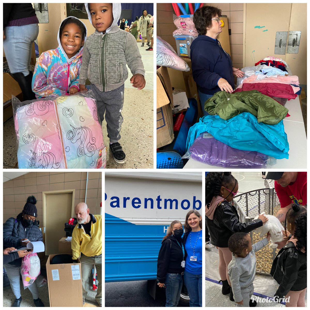lisadingle5's tweet photo. Thank you Rebecca Lindsey and the @JudyCtrHES for bringing the Hawthorne community together on this Fall day!  Families were provided resources such as books, coats, car seats, and of course the parent mobile, abilities network, and awesome food!!@BCPS_Sup https://t.co/QRmaD5TUA8