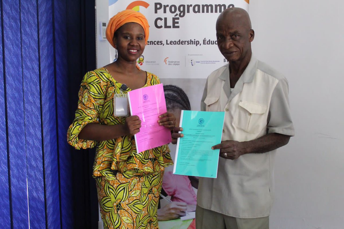 stsguinee's tweet image. Projet Tous pour la Scolarisation des Filles #ToScoFi. Convention de financement signée au compte du #ProgrammeCLÉ qui est financé par #AffairesMondialesCanada et mis en œuvre par la @Fondation_PGL, #ÉducationInternationale et la @Federation_cgps en partenariat avec #IFEF &amp;amp; #FAWE
